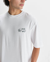 wax london men's Milton - White Daffodil Graphic Organic Cotton T-Shirt