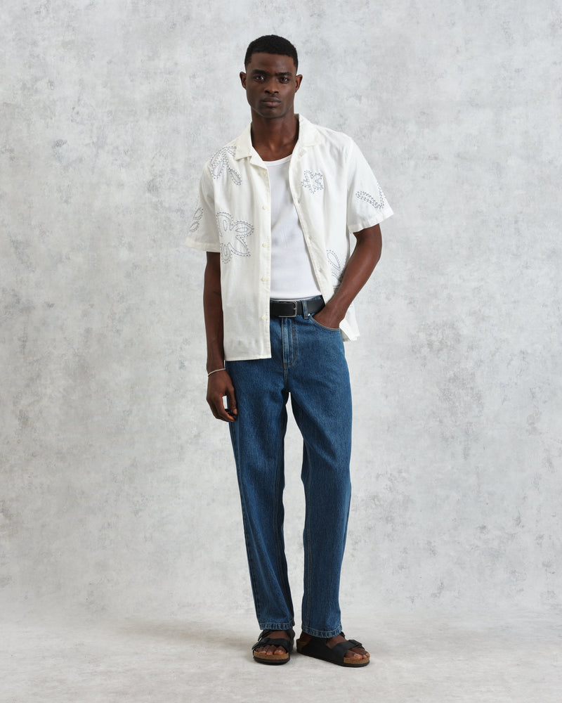 Didcot - Ecru Floral Embroidered Short-Sleeve Shirt