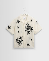 wax london men's Didcot - Ecru And Black Bloom Applique Short-Sleeve Shirt