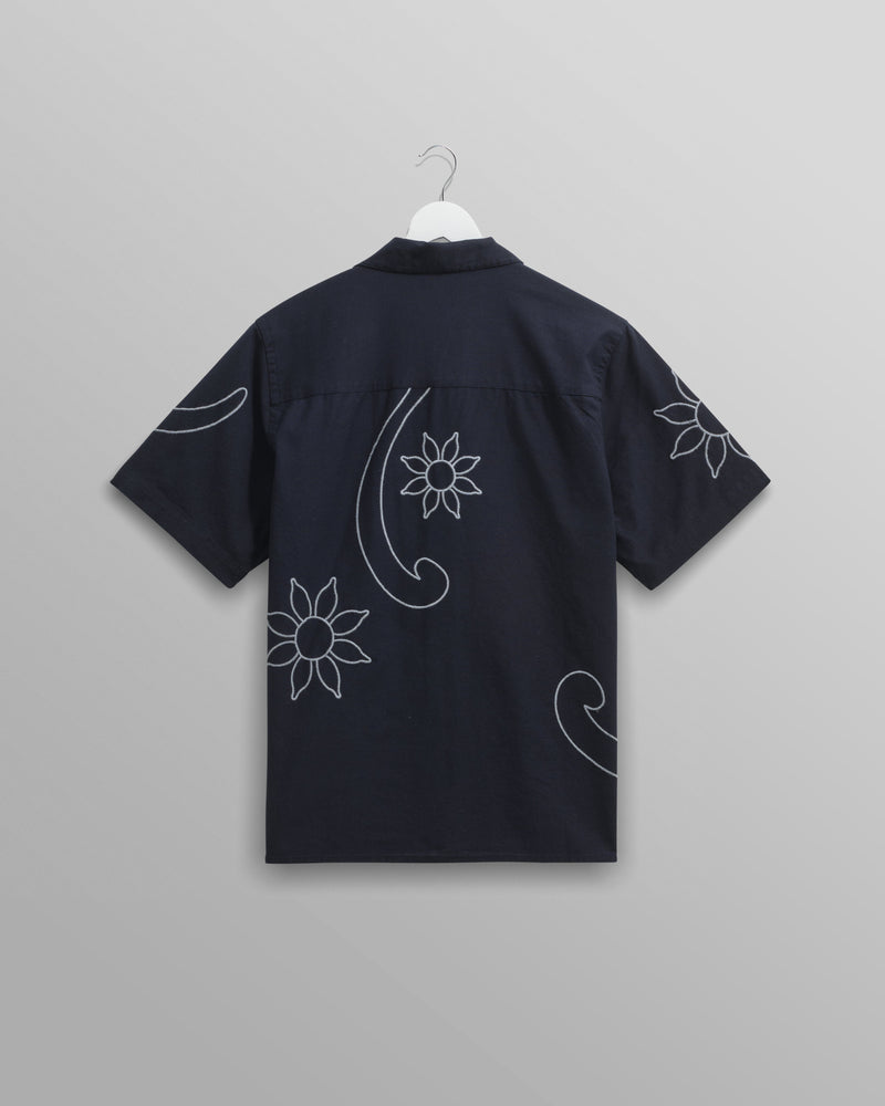 wax london Didcot - Navy Bold Floral Embroidered Short-Sleeve Shirt