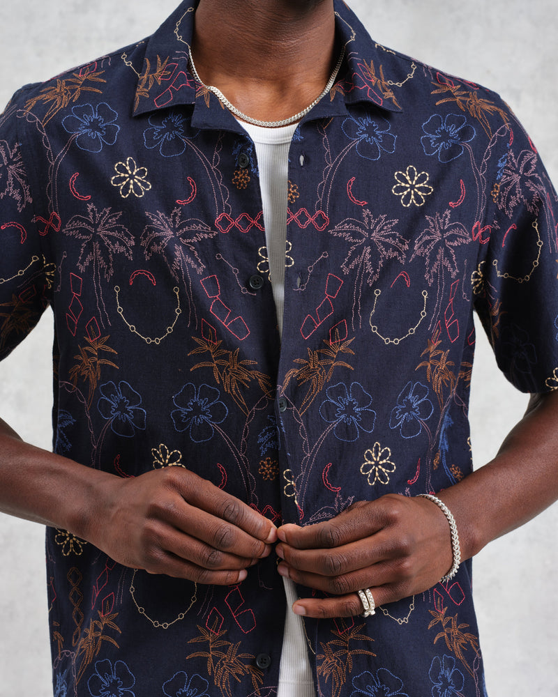 wax london Didcot - Navy Hawaiian Embroidered Short-Sleeve Shirt