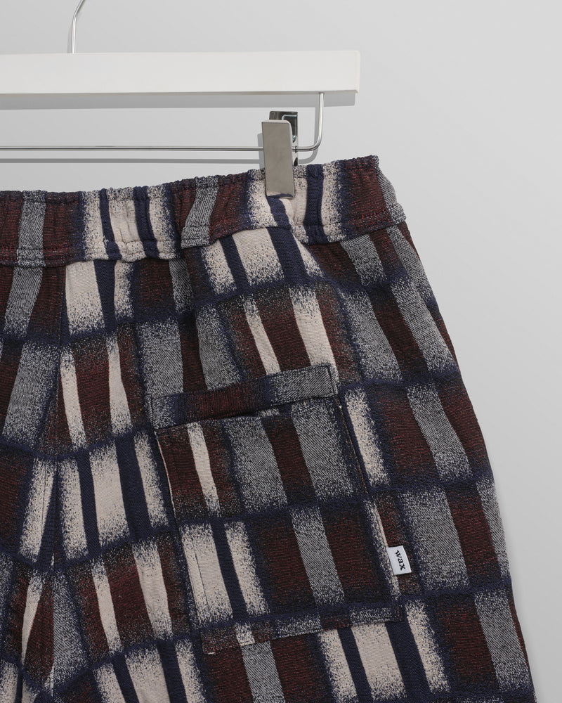 wax london Kurt - Navy And Red Ombre Grid Shorts