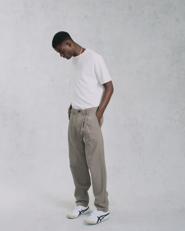 Raleigh - Light Brown Herringbone Pleated Trousers