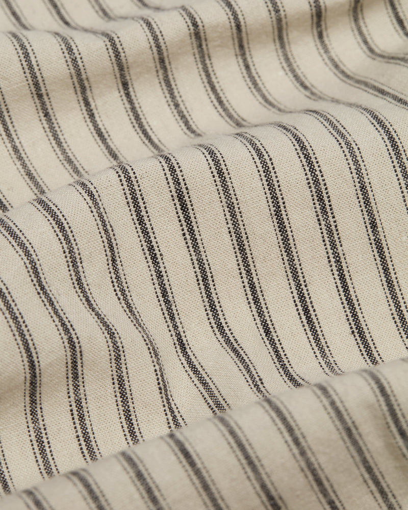 Pleat Shorts Ecru Stripe